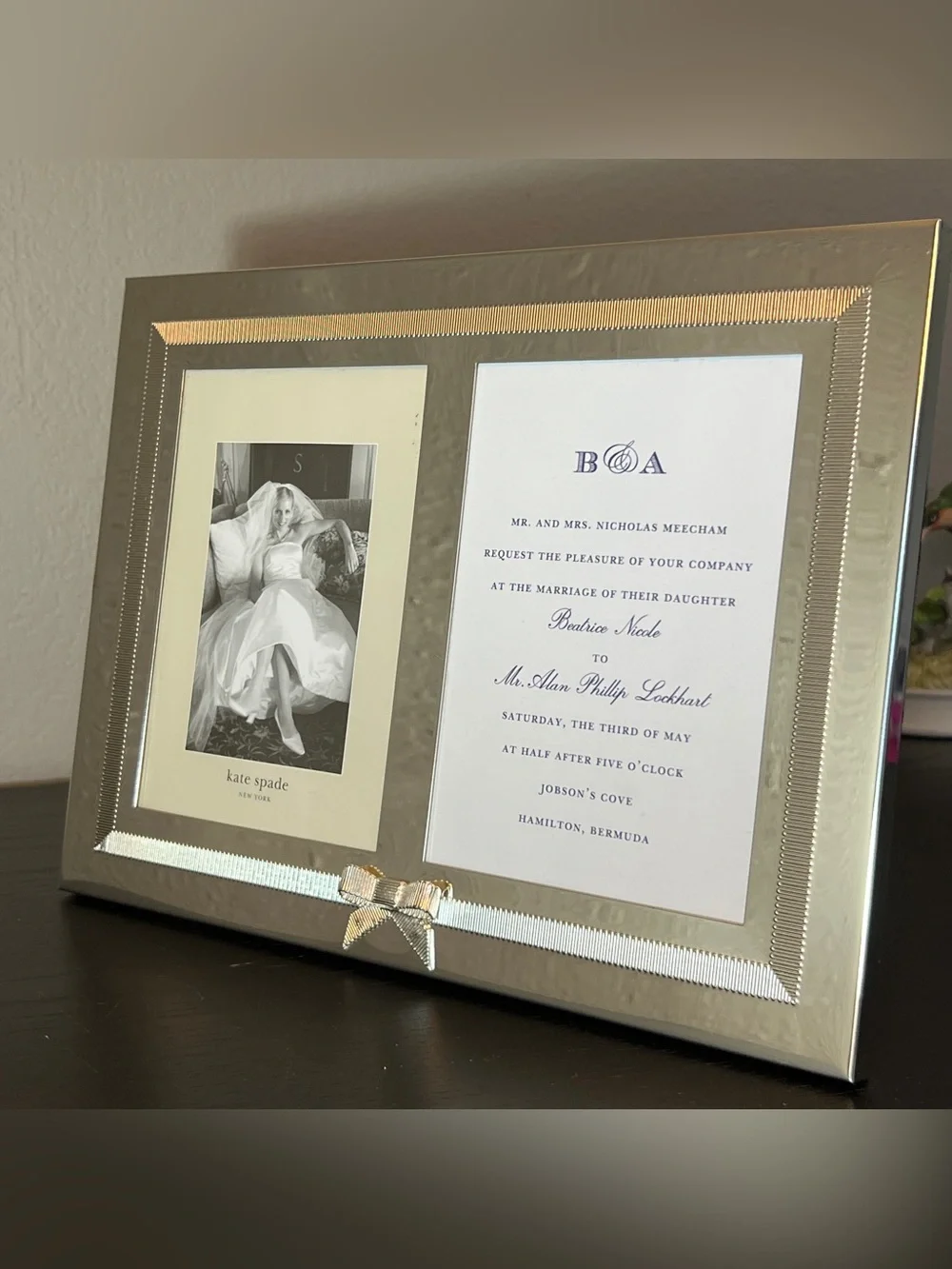 Kate Spade New York Double 5x7 Silver Hinged Picture Frame Bow Photo Frame